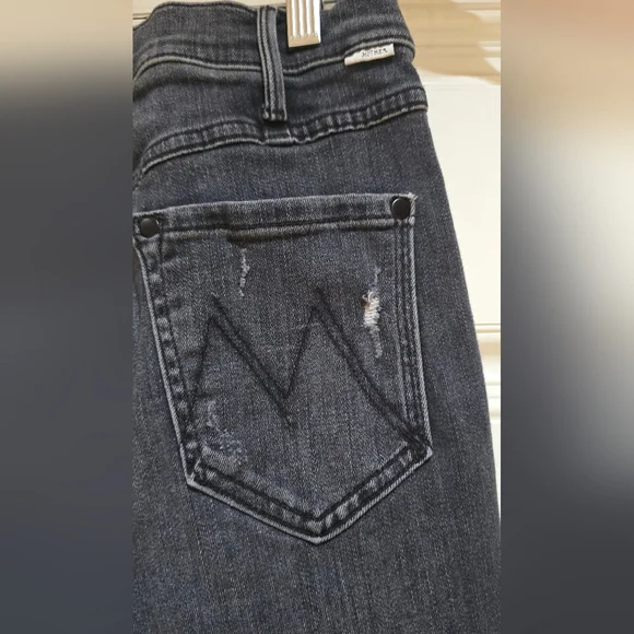 Mother Black Cropped Jeans - Picture 6 of 15